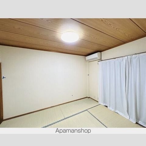 グリーンハウス12の内装写真
