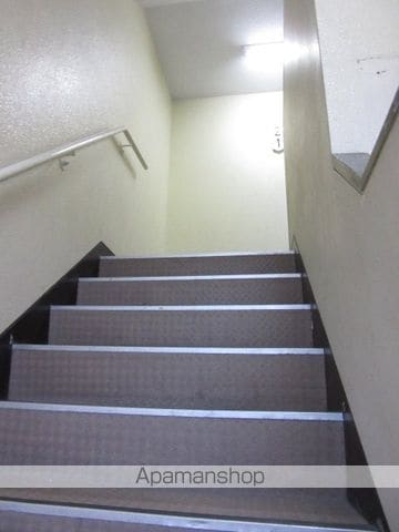 インフィニティ295の玄関写真