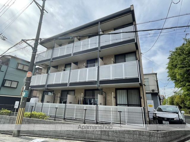 レオパレス山吹の外観写真