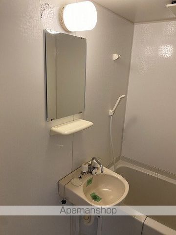 SKビルの内装写真
