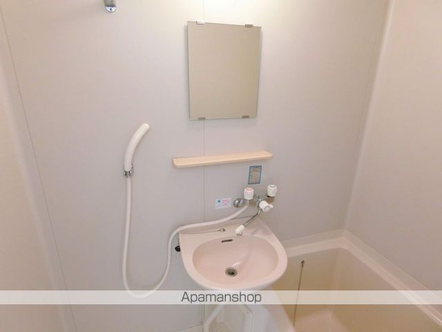 水山ハイツB棟の内装写真