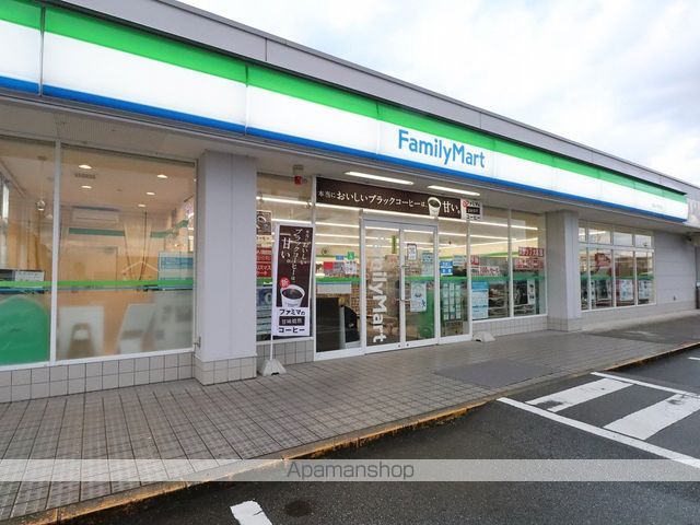 ラトゥールボワIIの周辺写真