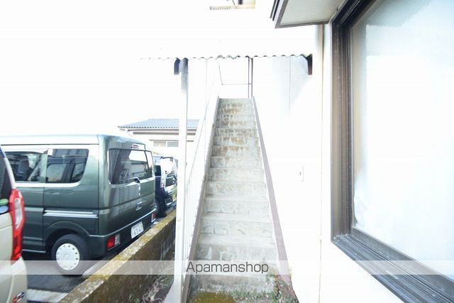 神野アパートの玄関写真