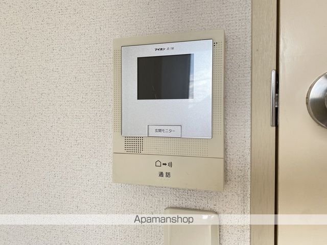 ウォームフロント岡田の内装写真