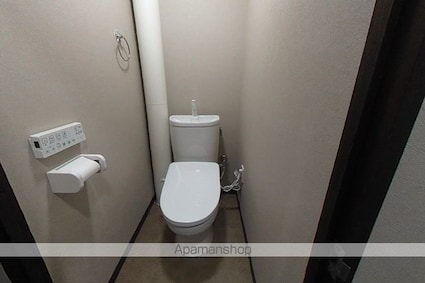 ＤＥＮＤＥＮ　Ｎａｋａｍａｍａ[1K/22.22m2]のトイレ