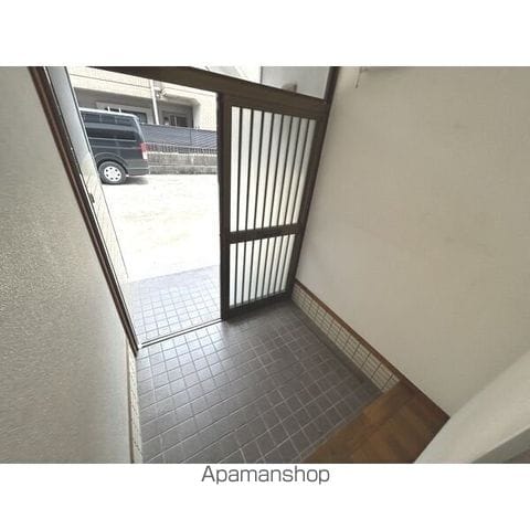 エストメール小信の内装写真