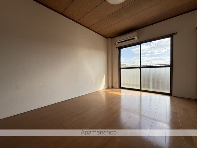 コーポヒラキ工学部 B棟の内装写真