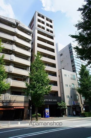 ピュアドームパレス博多の外観写真