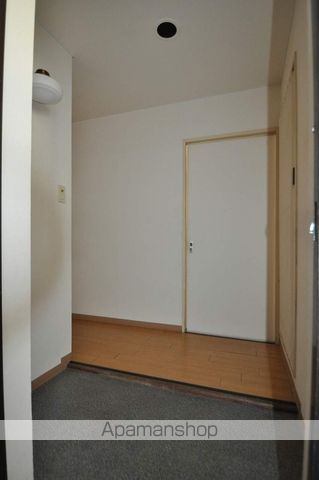 サバーヴ西坂の内装写真