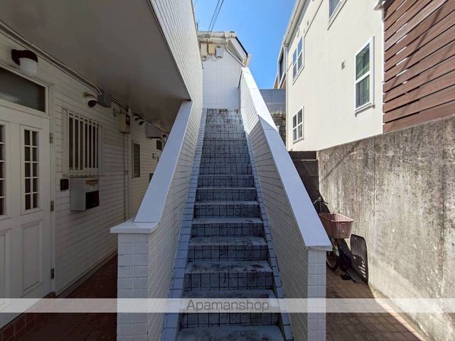 ウィズ茅ヶ崎の玄関写真