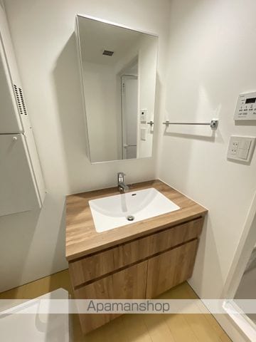 QUADOR NOIE 池下の内装写真