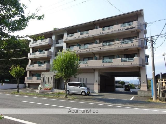 crearの外観写真