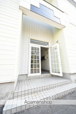 レオパレス北34条第14の玄関写真