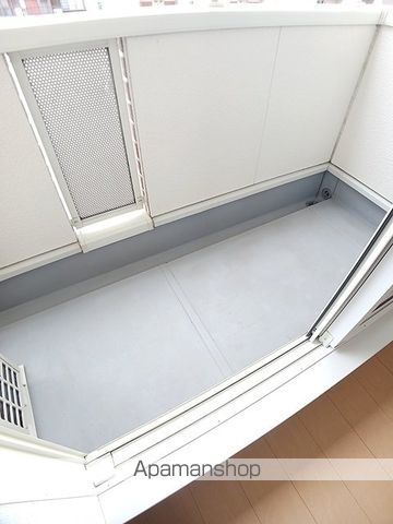 シャン・ヴェール II番館の内装写真