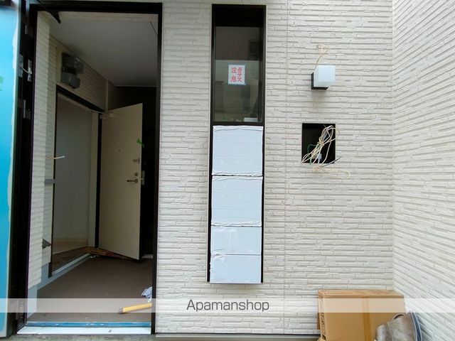 F ASECIA NOBILTAの玄関写真