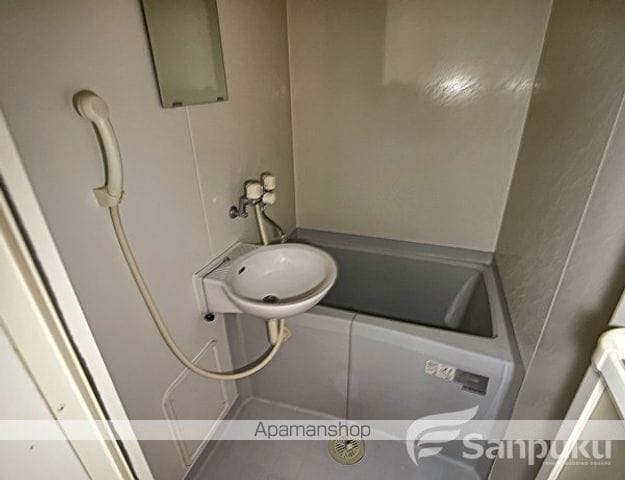 レオパレスエクレール松山の内装写真