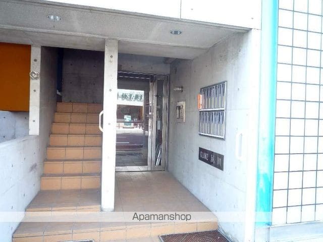 グランツ夙川の玄関写真