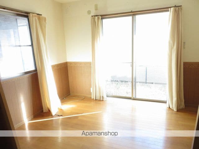 熊本市南区 1階建 築21年の内装写真