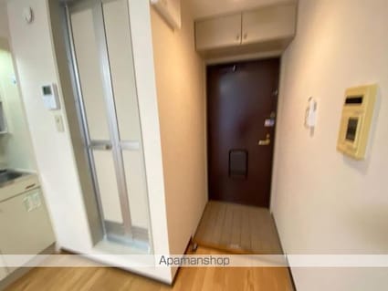 香川県高松市番町５丁目[1R/14.98m2]の玄関