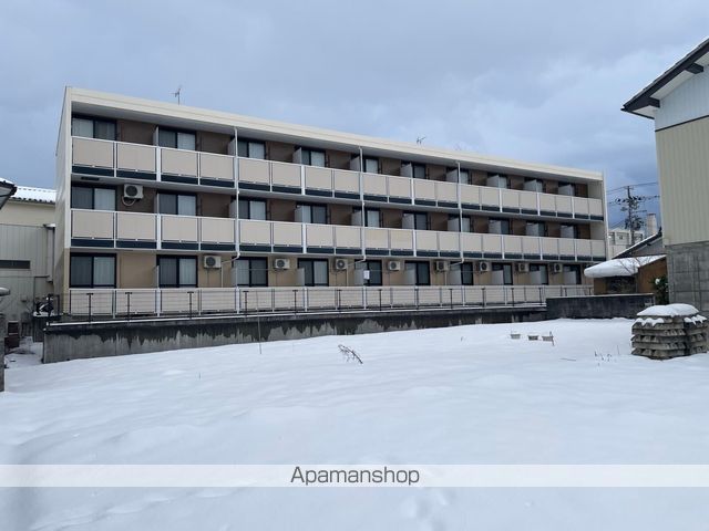レオパレスNaNaの外観写真