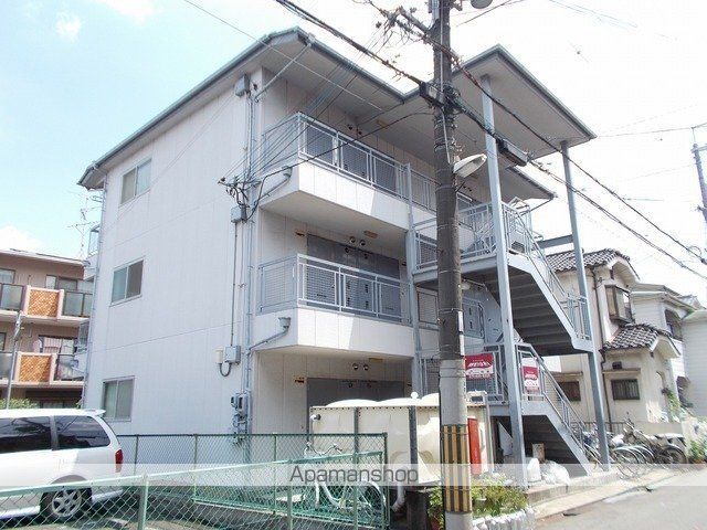 柿本ハイツの外観写真
