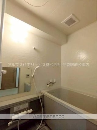 東京都新宿区四谷２丁目[2LDK/66.28m2]のバス