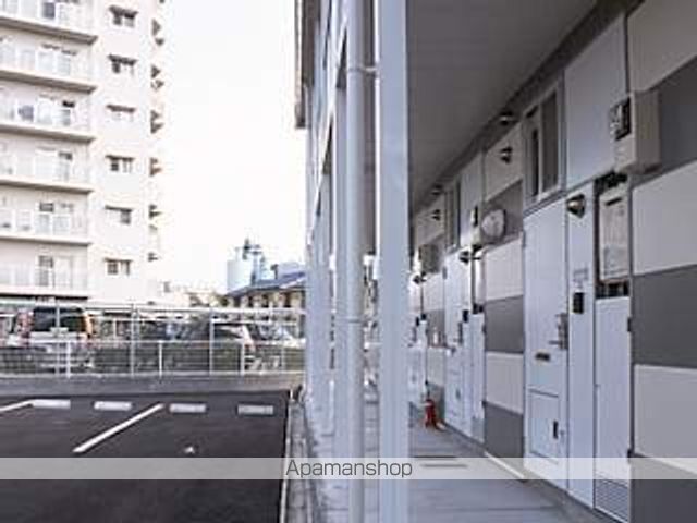 レオパレスヒライIIの玄関写真