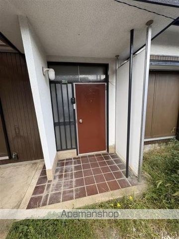 福岡市七隈線 橋本駅 徒歩20分 2階建 築43年の玄関写真