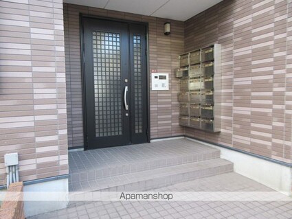 フレア・プランドールＢ[1K/21.11m2]のエントランス2