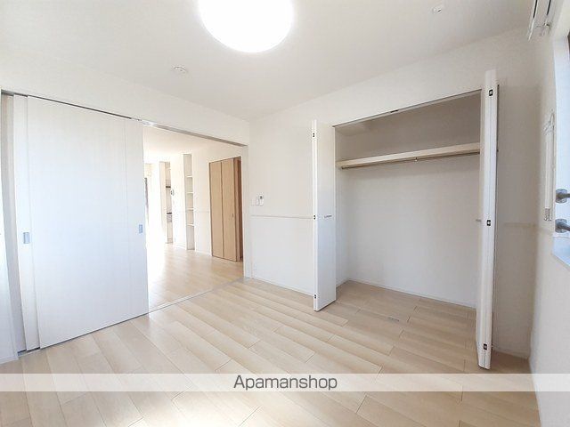 セレーノ柏原の内装写真