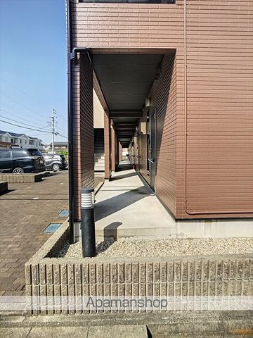 アンプルール リーブル 悠Iの玄関写真