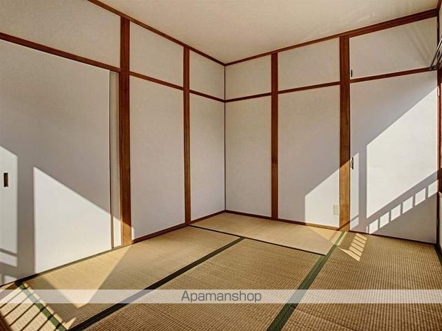 東古松5丁目 霜山貸家 東棟の内装写真