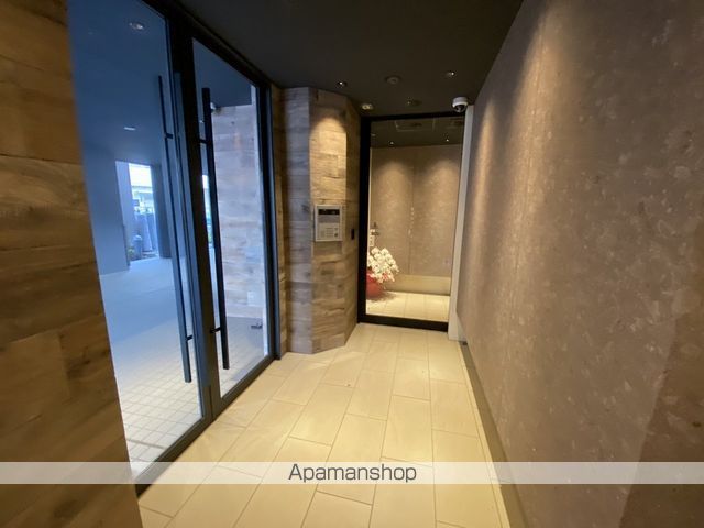 QUARANTEーDEUX KITASENDAIの玄関写真
