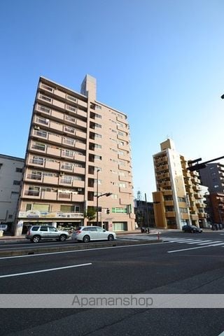 明貴マンションの外観写真
