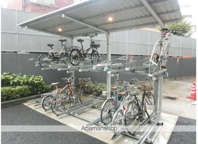 ライオンズアイル渋谷松濤の玄関写真