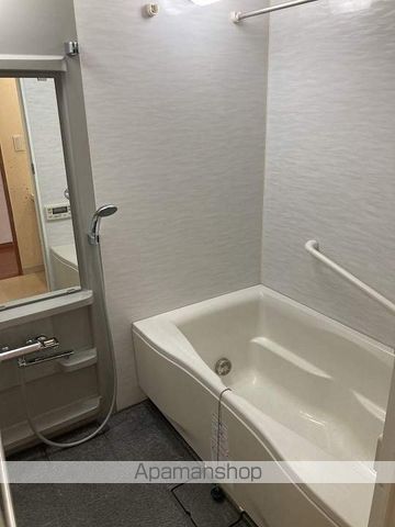 クレストフォルム横浜リヴァシスの内装写真