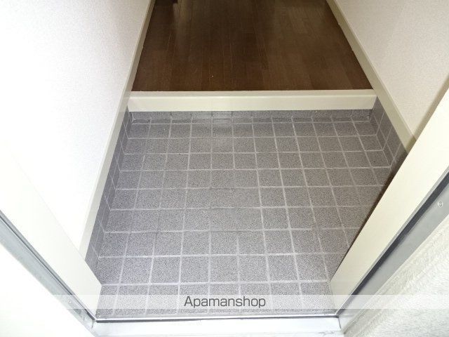 コーポタウン別明の内装写真