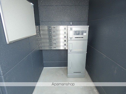 愛媛県今治市石井町２丁目[1LDK/35.7m2]の共用部3