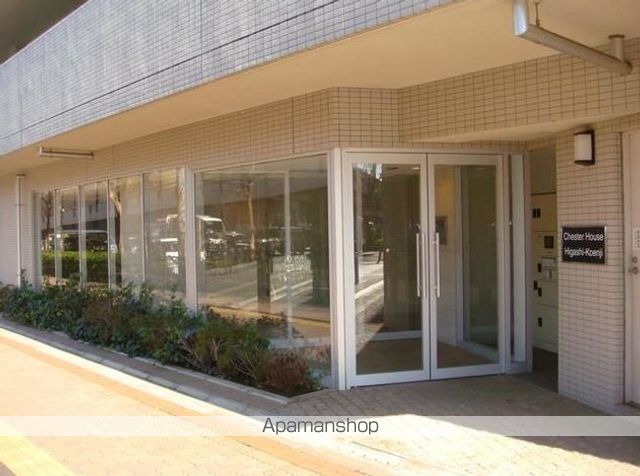 ドゥーエ東高円寺の玄関写真