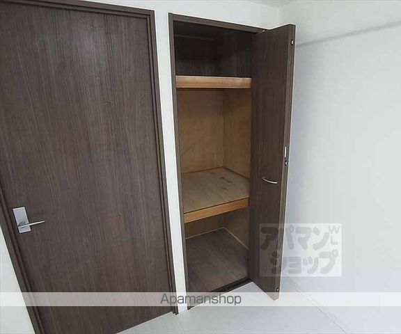 衣笠氷室町マンションの内装写真