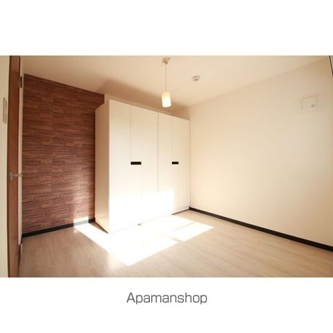 TI AMO S18の内装写真