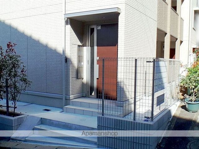 ドゥヴァンクール IIの玄関写真