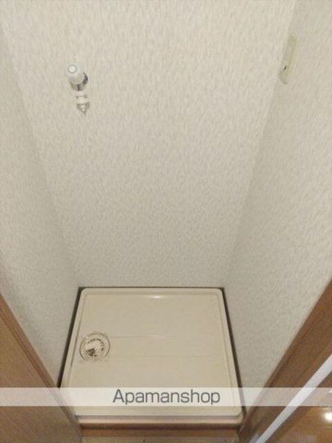 和歌山県和歌山市鷹匠町４丁目[1K/27m2]の内装1