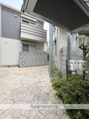 ルミエール Iの玄関写真