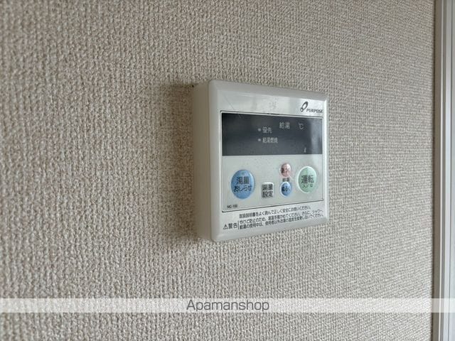 ロイヤルハイツ日和の内装写真