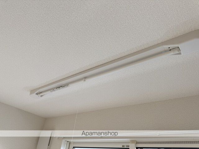 アレテ-開出の内装写真