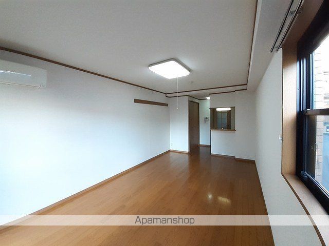 パラディーゾ木の実町の内装写真
