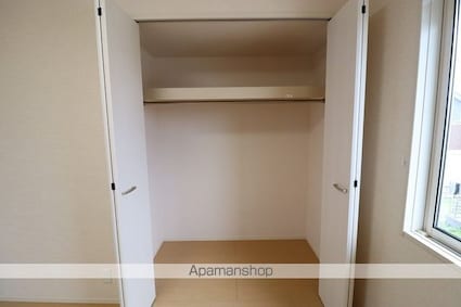 ピーノフォーリア　弐番館[2LDK/57.39m2]の収納