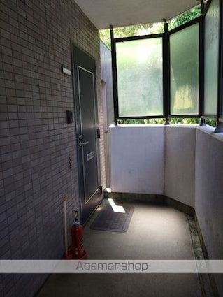 ウィズ・エスペア[2DK/55m2]のエントランス