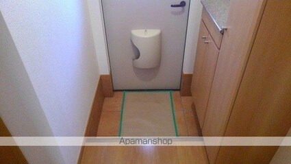 メゾン　ド　グラシュー[2DK/44.67m2]の玄関